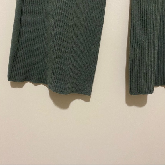 Aerie Dark Green Gotta Jet High Waisted Skater Pants size Large - Picture 13 of 13